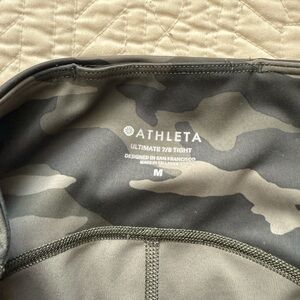 Athleta Gray Camouflage 7/8 Leggings